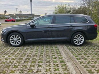 Volkswagen Passat 2.0 TDI BlueMotion Tech SE Business DSG Euro 6 (s/s) 5dr