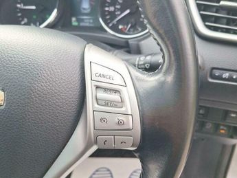 Nissan Qashqai 1.6 dCi n-tec+ XTRON 2WD Euro 6 (s/s) 5dr