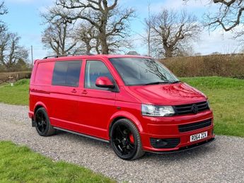 Volkswagen Transporter 2.0 BiTDI T32 Highline Kombi 4dr Diesel DSG 4MOTION L3 H1 (226 g