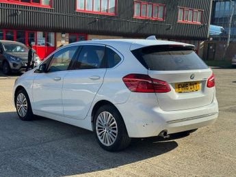 BMW 2 SERIES 2.0 218d Luxury MPV 5dr Diesel Manual Euro 6 (s/s) (150 ps)