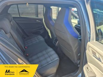 Volkswagen Golf 1.4 TSI 13kWh GTE Hatchback 5dr Petrol Plug-in Hybrid DSG Euro 6