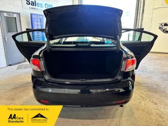 Toyota Avensis 1.8 V-Matic TR Saloon 4dr Petrol Multidrive Euro 4 (146 ps)