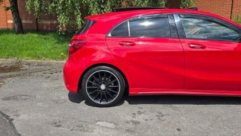 Mercedes-Benz A Class 2.1 A200d AMG Line (Premium Plus) Hatchback 5dr Diesel 7G-DCT Eu