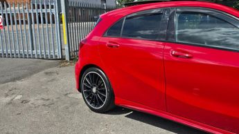 Mercedes-Benz A Class 2.1 A200d AMG Line (Premium Plus) Hatchback 5dr Diesel 7G-DCT Eu