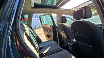 Volkswagen Tiguan 2.0 TDI SEL SUV 5dr Diesel DSG Euro 6 (s/s) (150 ps)