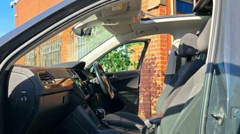 Volkswagen Tiguan 2.0 TDI SEL SUV 5dr Diesel DSG Euro 6 (s/s) (150 ps)