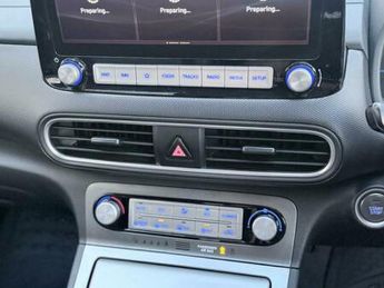Hyundai KONA 64kWh Premium SE Auto 5dr (7kW Charger)
