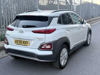 Hyundai KONA 64kWh Premium SE Auto 5dr (7kW Charger)