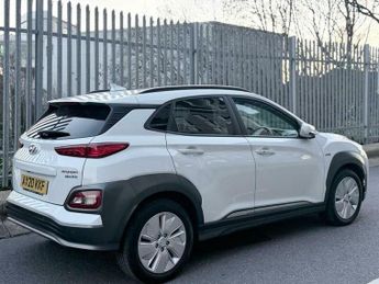 Hyundai KONA 64kWh Premium SE Auto 5dr (7kW Charger)
