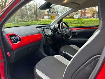 Toyota AYGO 1.0 VVT-i x-style x-shift Euro 6 5dr