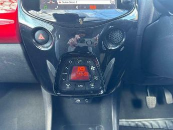 Toyota AYGO 1.0 VVT-i x-style x-shift Euro 6 5dr