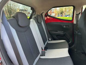 Toyota AYGO 1.0 VVT-i x-style x-shift Euro 6 5dr