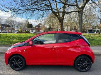 Toyota AYGO 1.0 VVT-i x-style x-shift Euro 6 5dr