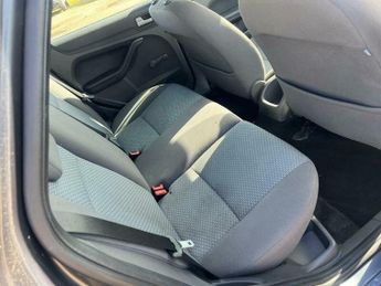 Ford Focus 1.6 Style 5dr