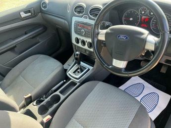 Ford Focus 1.6 Style 5dr