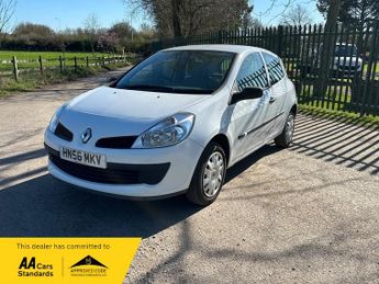Renault Clio 1.2 16v Expression Hatchback 3dr Petrol Manual (139 g/km, 75 bhp
