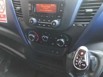 Iveco Daily 2.3D HPI 14V 35S 3000 Panel Van 5dr Diesel HiMatic SWB H1 Euro 6