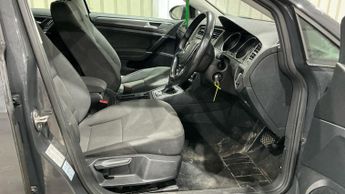 Volkswagen Golf 1.6 TDI SE Nav Hatchback 5dr Diesel DSG Euro 6 (s/s) (115 ps)