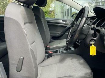 Volkswagen Golf 1.6 TDI SE Nav Hatchback 5dr Diesel DSG Euro 6 (s/s) (115 ps)