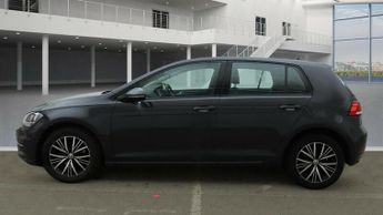 Volkswagen Golf 1.6 TDI SE Nav Hatchback 5dr Diesel DSG Euro 6 (s/s) (115 ps)
