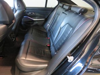 BMW 3 SERIES 320d XDRIVE M SPORT