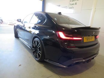 BMW 3 SERIES 320d XDRIVE M SPORT