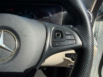 Mercedes-Benz E Class 2.0 E220d SE G-Tronic+ Euro 6 (s/s) 4dr