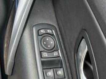 Renault Megane 1.5 dCi Dynamique TomTom Hatchback 5dr Diesel EDC Euro 5 (110 ps