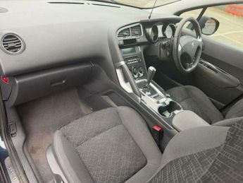 Peugeot 3008 1.6 e-HDi Active EGC Euro 5 (s/s) 5dr