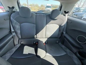 MINI Hatch 2.0 Cooper S Auto Euro 6 (s/s) 3dr