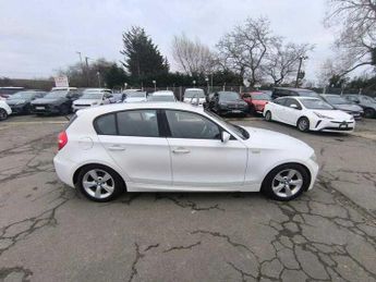BMW 1 SERIES 2.0 Petrol Automatic Hatchback Part Leather ULEZ Free