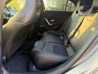 Mercedes-Benz A Class 2.0 A35 AMG (Premium) 7G-DCT 4MATIC Euro 6 (s/s) 5dr