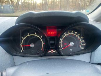 Ford Fiesta 1.4 Style + 5dr