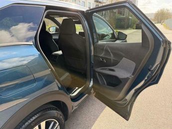 Peugeot 3008 1.2 PureTech Active Premium + EAT Euro 6 (s/s) 5dr