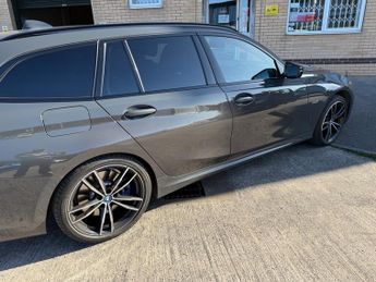 BMW 3 SERIES 330E M SPORT PRO EDITION