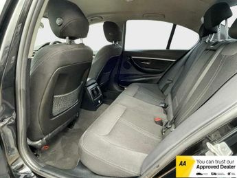BMW 3 SERIES 2.0 330e 7.6kWh Sport Auto Euro 6 (s/s) 4dr