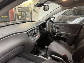 Kia Rio 2