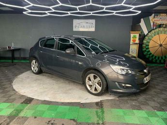 Vauxhall Astra 1.6 16v SRi Euro 5 5dr