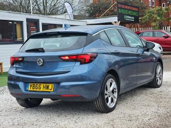 Vauxhall Astra 1.4i Turbo SRi Nav Auto Euro 6 (s/s) 5dr