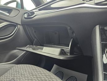 Vauxhall Astra 1.4i Turbo SRi Nav Auto Euro 6 (s/s) 5dr