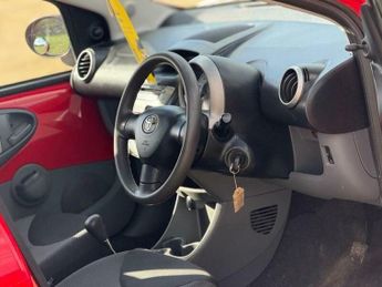 Toyota AYGO 1.0 VVT-i + MultiMode Euro 4 5dr