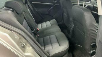 Skoda Octavia 1.6 FSI Elegance Tiptronic Euro 4 5dr