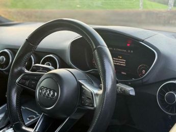 Audi TT 2.0 TFSI Black Edition Coupe 3dr Petrol S Tronic quattro Euro 6 