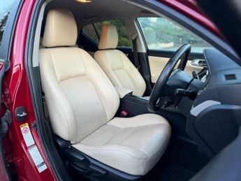 Lexus CT 1.8 200h SE-L CVT Euro 5 (s/s) 5dr