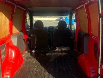 Fiat Doblo 1.3 JTD MultiJet 16v L1 H1 4dr