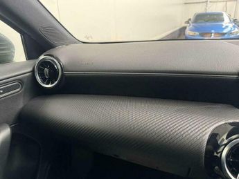 Mercedes-Benz A Class 1.3 A 180 SE Auto 5dr