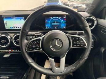 Mercedes-Benz A Class 1.3 A 180 SE Auto 5dr