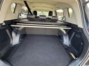 Toyota RAV4 D-4D INVINCIBLE AWD