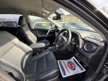 Toyota RAV4 D-4D INVINCIBLE AWD