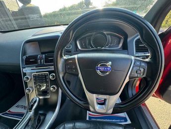 Volvo XC60 2.4 D5 R-Design Lux Nav Geartronic AWD Euro 5 5dr